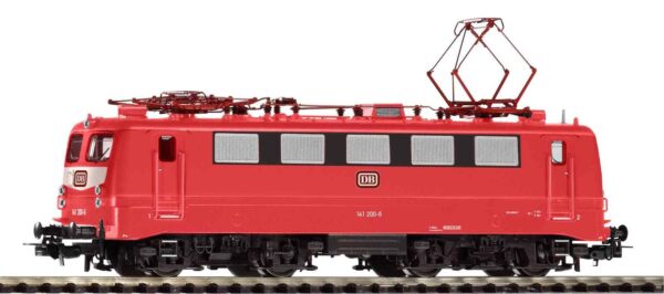 E-Lok BR 141 mit Latz DB IV + DSS PluX22