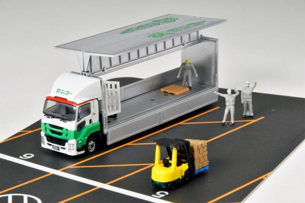 Logistik Set F: Isuzu Giga