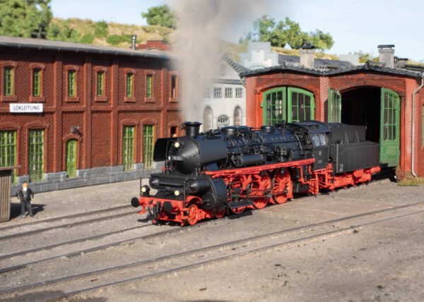 Dampflokomotive 18 323